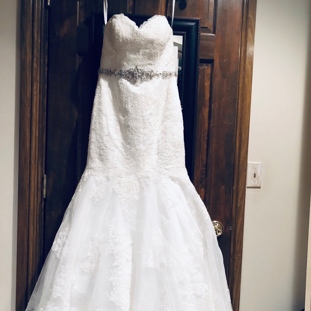 David’s Bridal Trumpet Wedding Dress